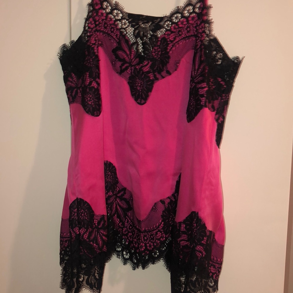 Alice + Olivia Sondra Tank